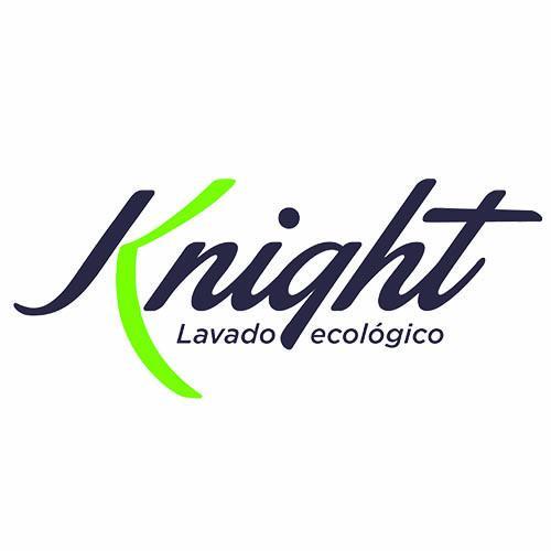 Servicio innovador que combina técnicas y productos profesionales para lavar vehículos de forma fácil, rápida y segura.