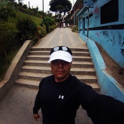 CF 🏋🏻, correr 🏃🏽, nadar 🏊🏻, bicicleta 🚴🏼, deportes al aire libre ⛰, aventuras, bombero 🚒, el pisco sour, el rico ceviche, café, libros, teatro, bares