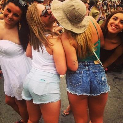 alisondoble_'s profile picture. Never regret anything that makes you smile.