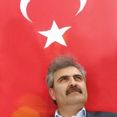 Sivas Gazeteciler Cemiyeti Kurucu Başkanı 🇹🇷 Gazeteci/Yazar🇹🇷 

🇹🇷 https://t.co/8Yuzv66jxN 🇹🇷

🇹🇷Rütbesi Türk kitabı yazarı🇹🇷