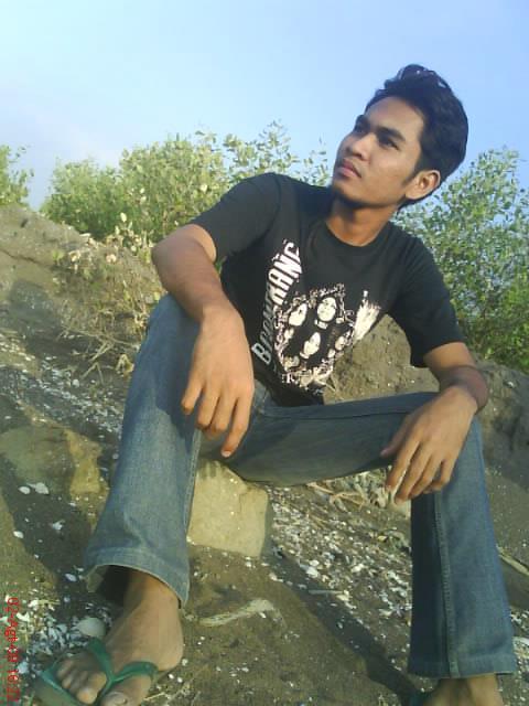 Hidup_ku trllu rapuh tnpa someone,mncri yg trbaik lwt Taaruf...!!!