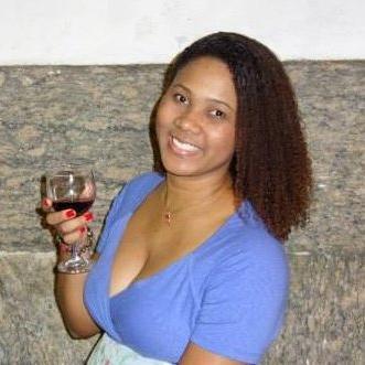 LuanadaHora's profile picture. A pureza da flor, sou eu!
Amo minha família e meus amigos.
Deus, a sinceridade, o amor, a justiça, a felicidade e as energias positivas andam sempre comigo.