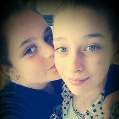MehMyriam's profile picture. 