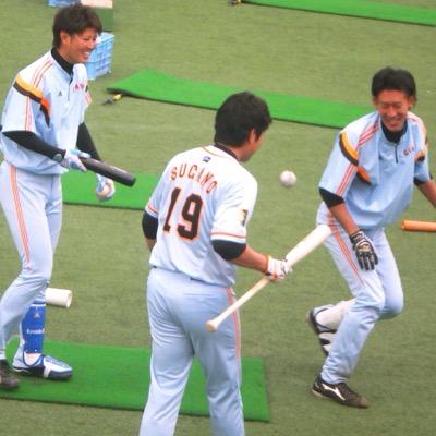 JK2年♡G垢！ 野球大好きすぎる＼(^o^)／野球が生きがい。G戦士生きがい♡特に#6,#0,#30,#31,#59,#22大好き＼(^o^)／G戦士みんな応援してる！ ！キャンプ楽しすぎた❤️