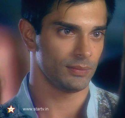 Account Dedicated To The Bollywood/TV Star @Iamksgofficial followed back on 12-01-15