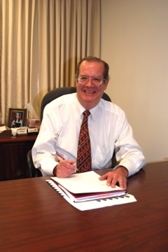 Friendly and local tax & accounting professional in the Washington D.C. Metro whose mission is to help YOU save the most 
on your taxes and books.