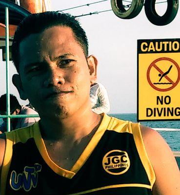 c55adc4e2ce0480's profile picture. bullots