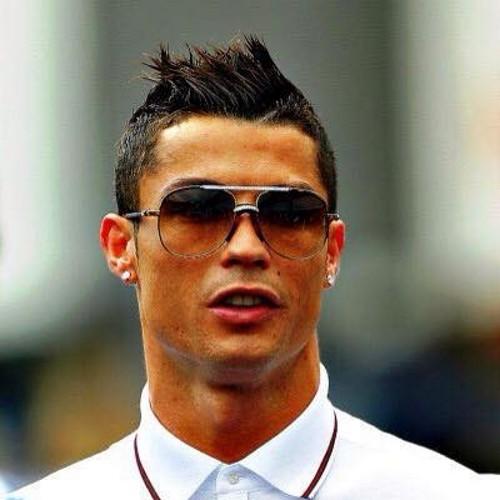 Follow here for the Latest News on Cristiano Ronaldo | Real Madrid. Like Us On : http://t.co/lqQOmtXNdH