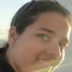 steph_souza's profile picture. Eterna estudante de Matemática e Biologia que adora Literatura :P !