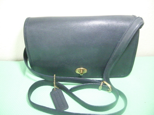 peacenserinity's profile picture. I am in search of becoming an entreprenuer. Creating an online presence. Am in search of individuals with same desire, to share ideas.