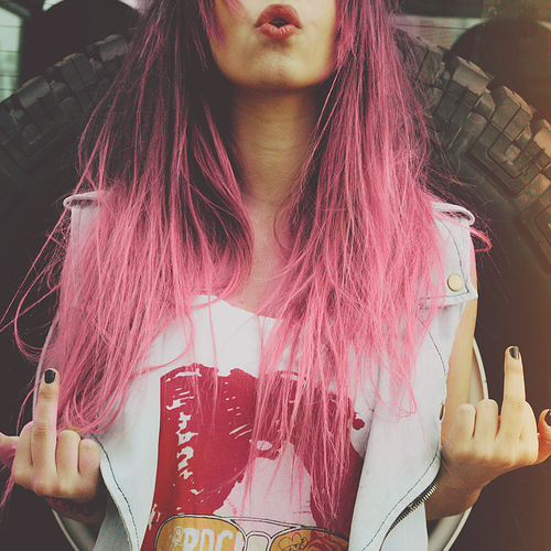 ariamixtioner's profile picture. Everithing you see that glitter isn't always gold!!