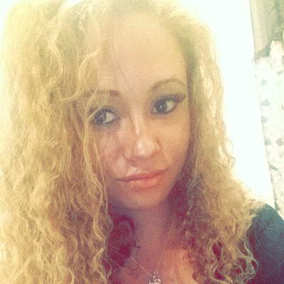 XoXo_Belle_oXoX's profile picture. Don't judge a person that you don't know. Ask before running off at the mouth making assumptions from this or that, what you think, and what you've heard. xoxo