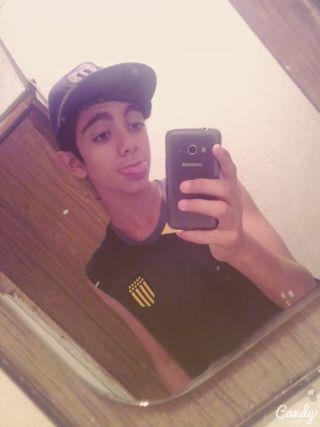 RCap1891's profile picture. Hoy una vez más te vengo a ver, vos me haces olvidar todo lo qe me hace mal.. (8