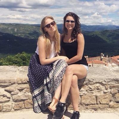 lottieowenjones's profile picture. 