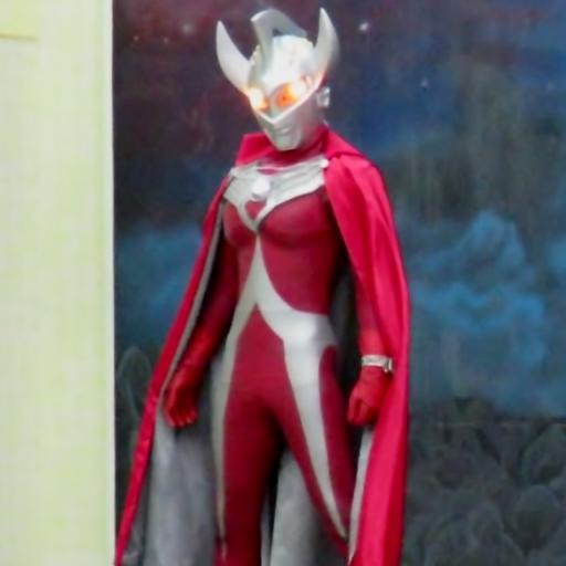 ウルトラマンタロウが好きだ。そして何よりもタロウの体線が好きだ。ブラザーズマントのチラリズムもツボだ。詳細はhttp://t.co/XkRtGyyOUgへ。※無性にフォロー・フォロリクさせていただいてますが、フォロバはお気遣いなく(^^