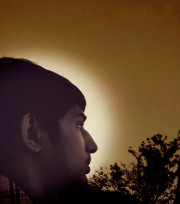 ANISIKE_BHITTHI's profile picture. ಶಿಲ್ಪಕಲೆಗಳ ತವರೂರಾದ  ಚೆಲುವ ಕನ್ನಡ ನಾಡಿನ ಜಲಪಾತಗಳ ಜಿಲ್ಲೆ ನನ್ನ ಹುಟ್ಟೂರು. ಹುಟ್ಟಿ ಬೆಳೆದದ್ದು ಎಲ್ಲಾ ಪಶ್ಚಿಮ ಘಟ್ಟದ ತಪ್ಪಲಿನಲ್ಲಿ. ಈಗ ವಾಸವ್ಯ ಟೆಕ್ಕಿಗಳ ತವರು ಉದ್ಯಾನನಗರಿಯಲ್ಲಿ