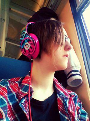 4EverForDEMI's profile picture. ♥ Believing in yourself is the first secret to success ♥