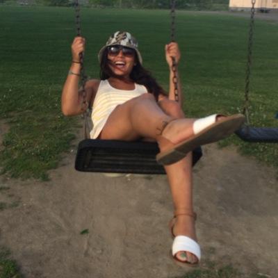 BrookieDigital's profile picture. No voice for a thought so deep