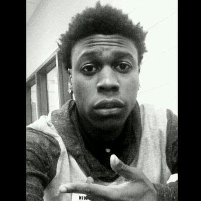 Follow me on SC:yung_black528
Instagram:yunggg_black