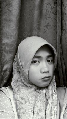 writer | Corolla, Civic addict | @fazahafid's wife