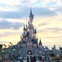 Disneyland Doc (@dldocumentary) 's Twitter Profile