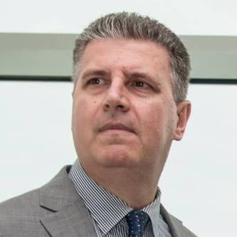 Pubblicista da una vita, collaboratore del Corriere Adriatico, radiocronista di Tribuna Stadio, Può bastare, ma gli interessi non si fermano qui...