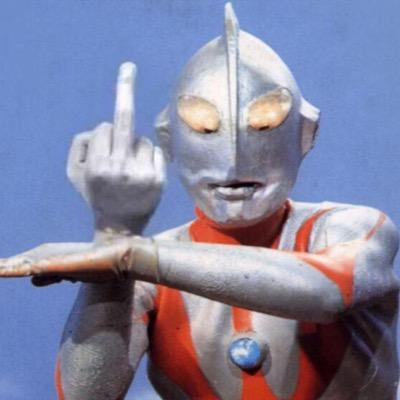 pipitchp's profile picture. تصرّف و كأنّكَ تثقُ بالناس ، و لكن لا تفعل