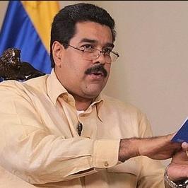 Revolucionaria Luchando por las Causas Justas VENCEREMOS!!!! Unidad Lucha Batalla Y Victoria