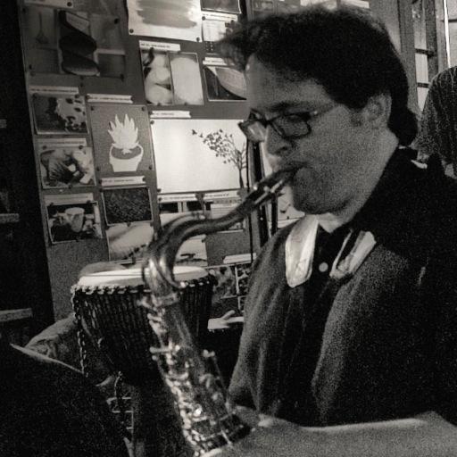 Dave Goldberg is a professional jazz saxophone player based in Los Angeles. Check out his music on Apple Music, Spotify, YouTube, or https://t.co/MdDHjyJXQ7