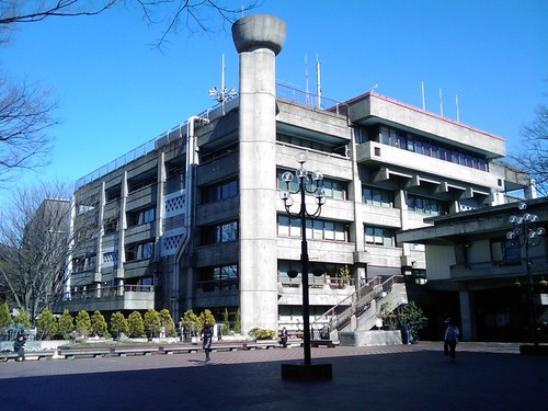 世田谷区民です。世田谷区役所様とは関係がありません。世田谷区の様子を気ままに紹介します。　
アイコンは日本を代表する建築家、前川國男氏の設計による区役所旧第一庁舎(1960)です。