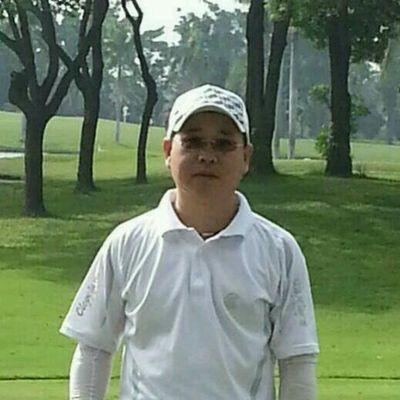 9de1743afdb7461's profile picture. 