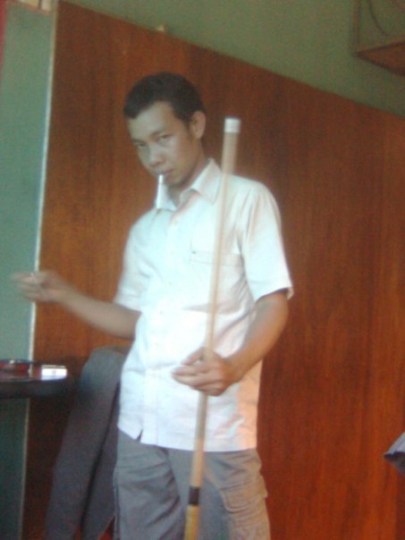 cholisbijis's profile picture. 