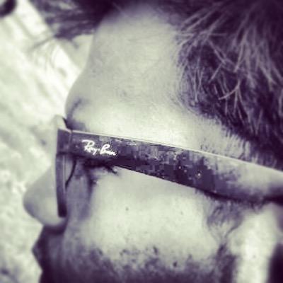 bravo5's profile picture. Clever words here..?? I am from the corporate world..isn't that enough..?