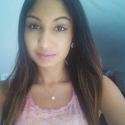 MacU Grad | Canadian-Caribbean | Queen of Pride Rock |
Simplicity is the keynote of all true elegance. -Coco Chanel
