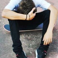 0liver124's profile picture. 