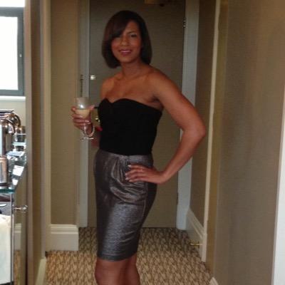 nadianatryan's profile picture. 