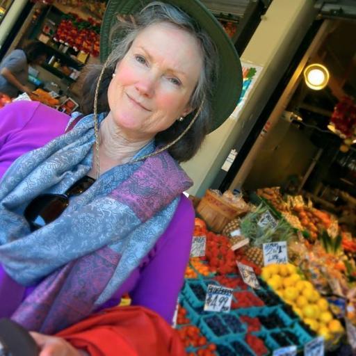 LisaMonetMusic's profile picture. Line Producer, Indie Musician,  Bilingual Educator; lucky mate, mom, friend; love travel, humor, all God's creatures.