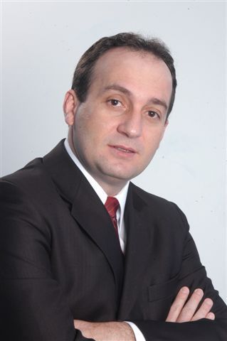 Fundador da K.L.A. Educação Empresarial, uma das maiores Empresas de Treinamento Empresarial do Brasil, Portugal e México