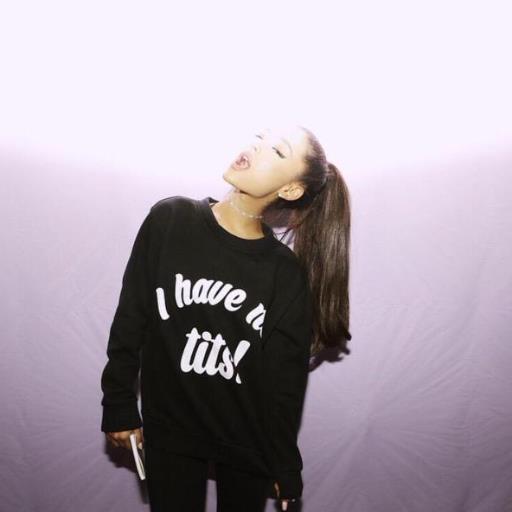 Wrestling / Taylor Swift / Ariana Grande / Sports and other stuff !