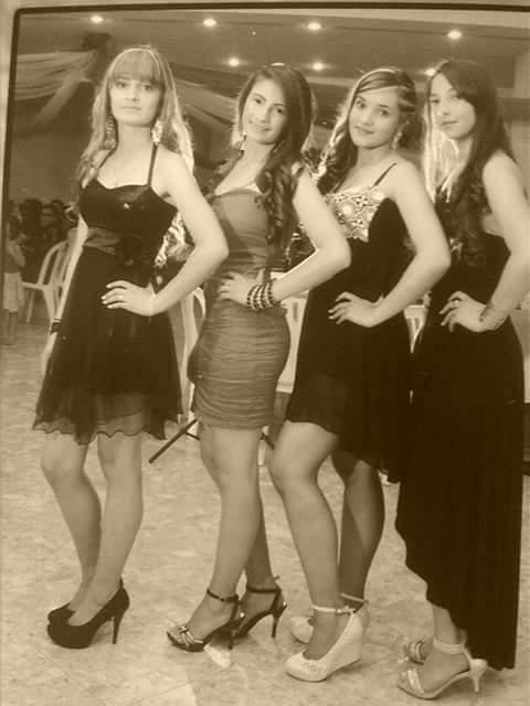 andrea232123's profile picture. 