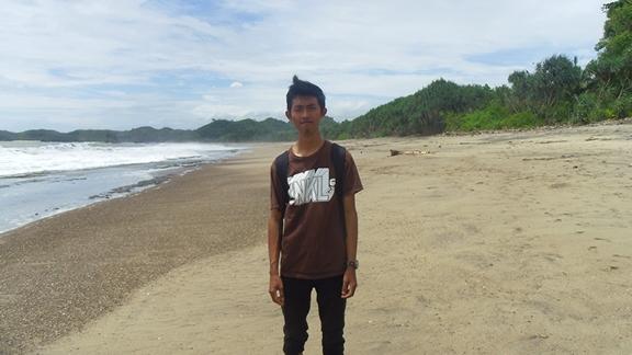 Nur_Hadi15's profile picture. hope. that's good choice.