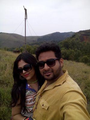#vry friendly#love to chat#moody#vry foody#love to cook#love to go to long drive#crazy about fashion#& lots moreeeeeee..###