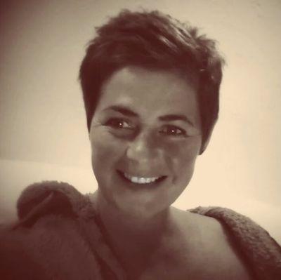 PownallDonna's profile picture. 