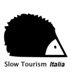 Slow Tourism is an organization to promote sustainable and responsible tourism for the protection and preservation of fine resorts.