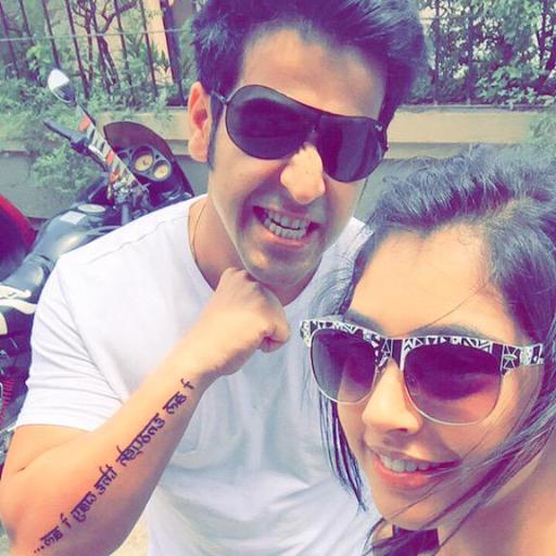 100nititaylor's profile picture. All Shades Of Romantic follow this FC who love @niti_taylor most