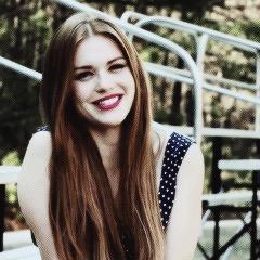 hollandrpgiag's profile picture. je suis une princesse