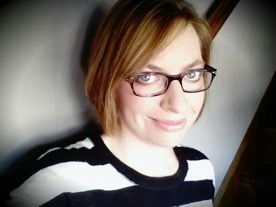 Sarcastic, creative, music lover, calming influence. I follow Cleveland sports and Jesus Christ.