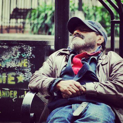 Se escriben opiniones... y tu cerebro explota a puertas de una idea perfecta... Diseñador Grafico Politécnico Grancolombiano