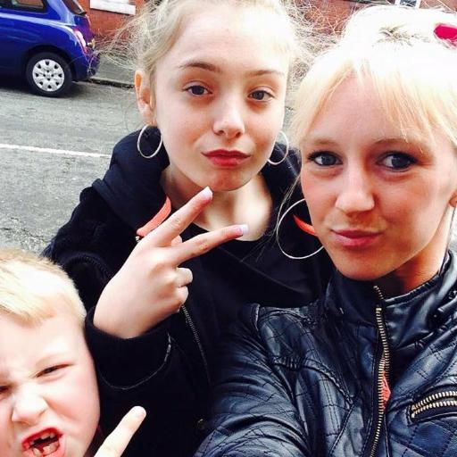 roisinbowers123's profile picture. music! my lifes all about music!3