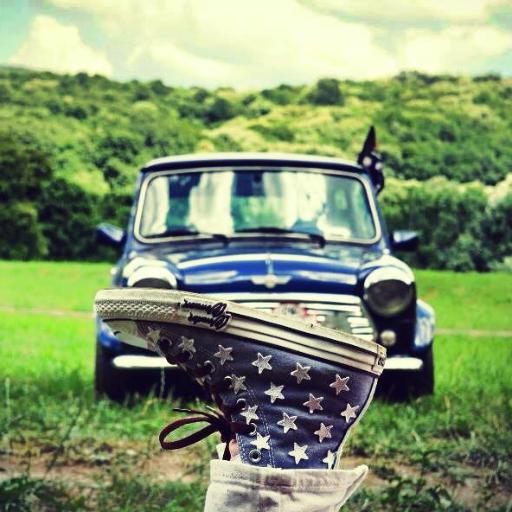 TsirouMaria's profile picture. Αν βρεις άνθρωπο που να έχει μεγάλη ιδέα για τον εαυτό του, να είσαι βέβαιος πως αυτή είναι η μόνη μεγάλη ιδέα που πέρασε από το μυαλό του.